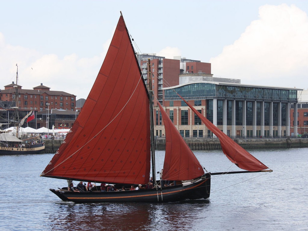 Galway_hooker_in_Belfast